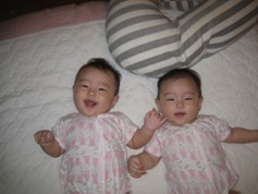 双子のいる生活 第10回 双子と暮らす １ Crn 子どもは未来である